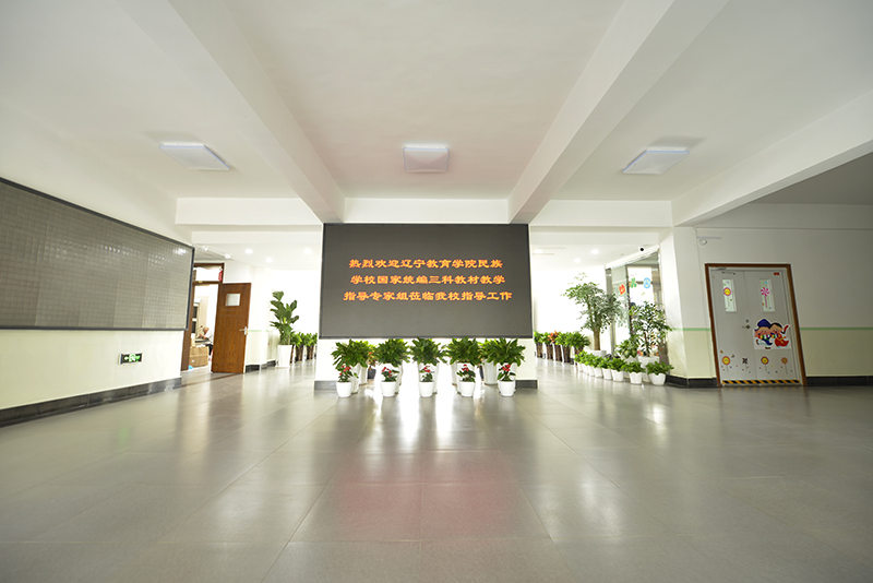 5学校大堂.JPG